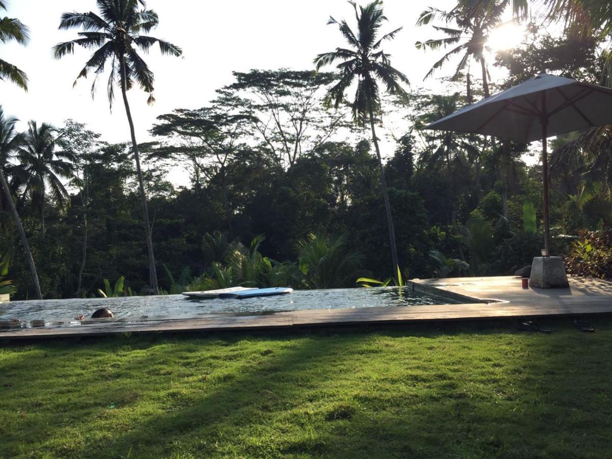 Uma Mupu Retreat Villa Gianyar  Luaran gambar