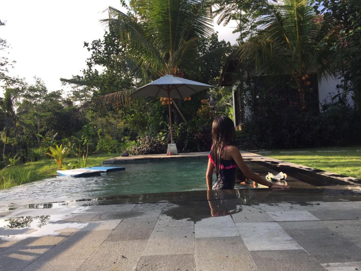 Uma Mupu Retreat Villa Gianyar  Luaran gambar