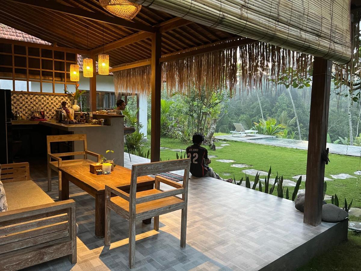 Uma Mupu Retreat Villa Gianyar  Luaran gambar