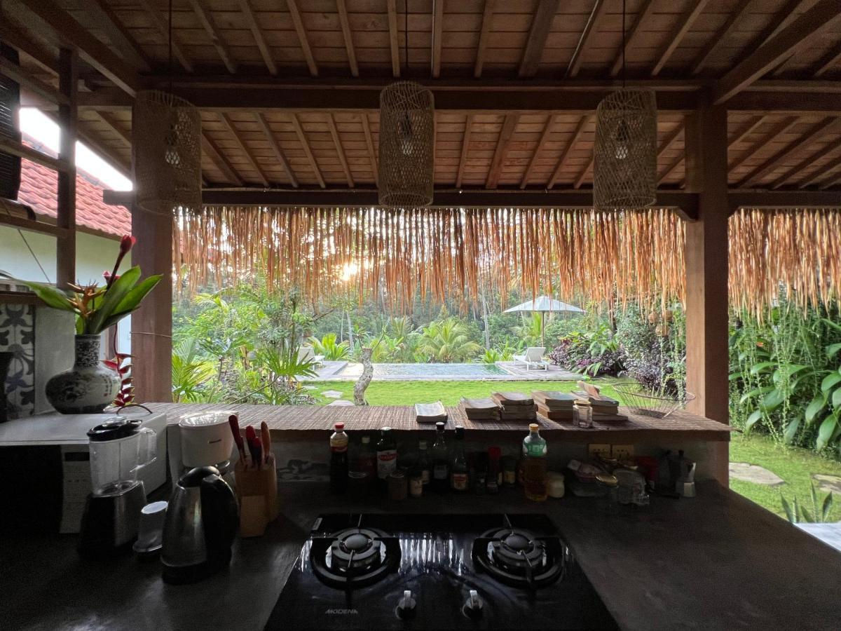 Uma Mupu Retreat Villa Gianyar  Luaran gambar