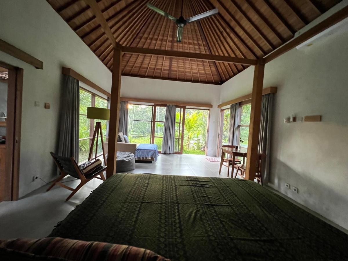 Uma Mupu Retreat Villa Gianyar  Luaran gambar